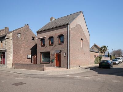 Kruisstraat 98, Stein