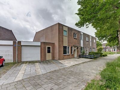 Oenemastate 68, Leeuwarden
