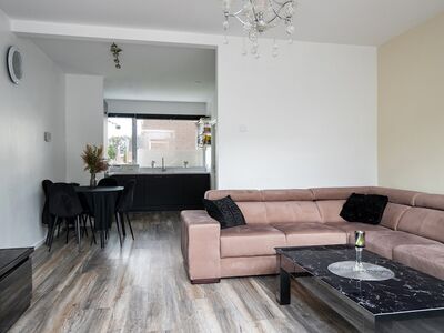 Ellewoutsdijkstraat 211, Rotterdam