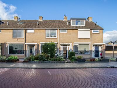 J.A. Vermaasstraat 5, Oud-Beijerland