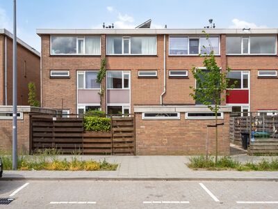 Van Zyll De Jongstraat 27, Pernis Rotterdam