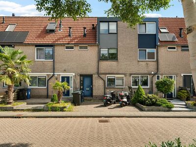 Strijkmolenstraat 24, Almere