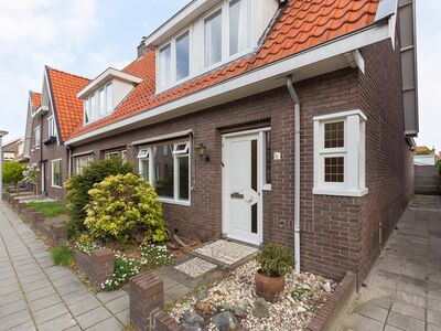 Van Delenstraat 10, Nijkerk